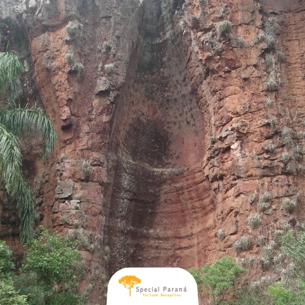Vila Velha e Cachoeira Buraco do Padre - imagem 4